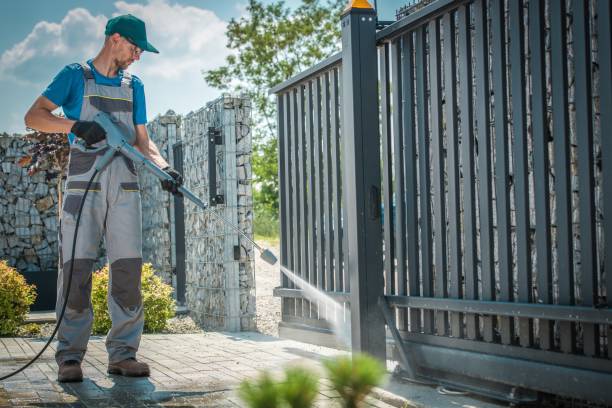 Best Pool Deck Cleaning  in Progress Village, FL